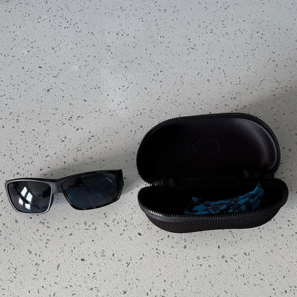 Costa Cat Cay Sunglasses